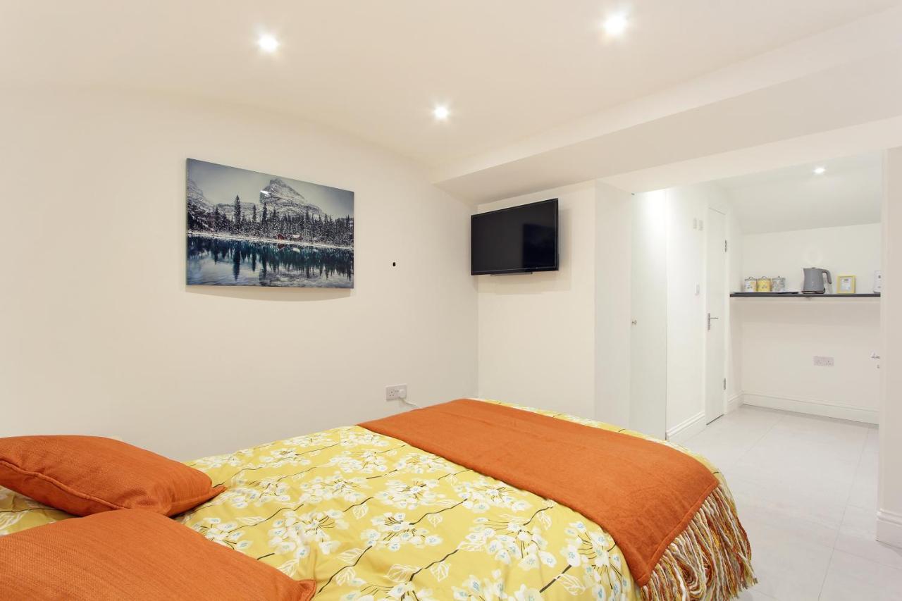 Splendid Flat In Kensington Olympia Appartement Londen Buitenkant foto