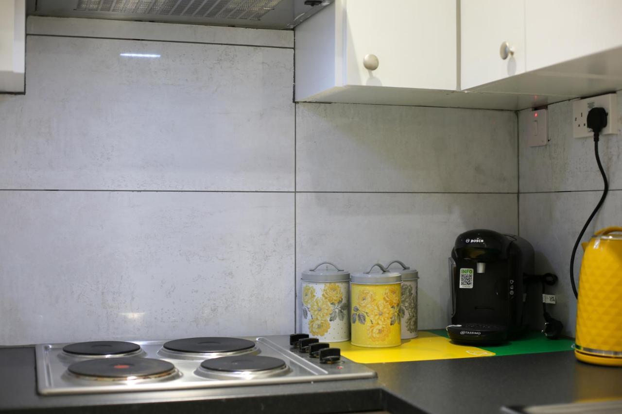 Splendid Flat In Kensington Olympia Appartement Londen Buitenkant foto